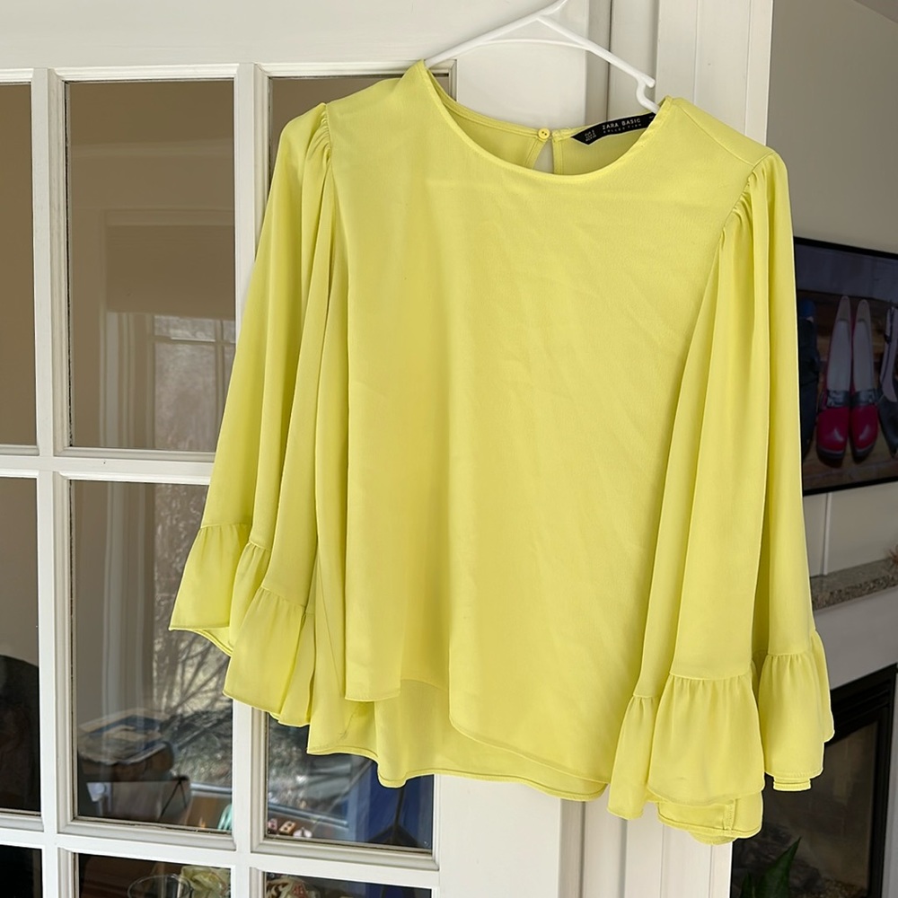Zara yellow long sleeve top